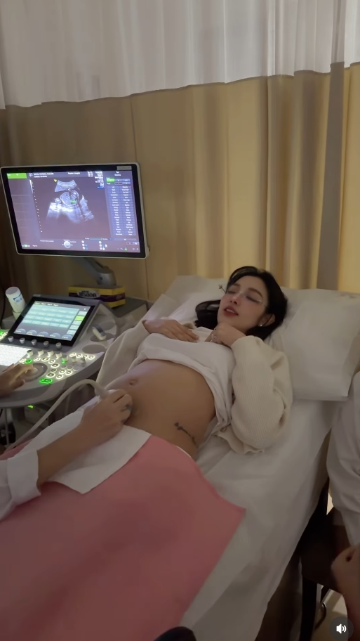 แพท ณปภา