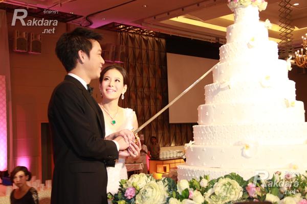 งานแต่งหนิง จิน