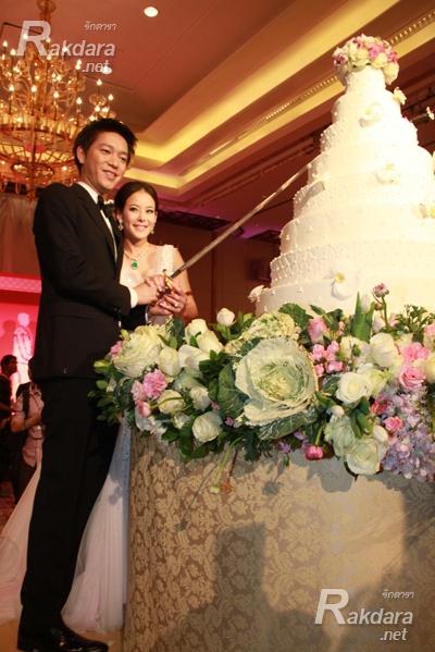 งานแต่งหนิง จิน