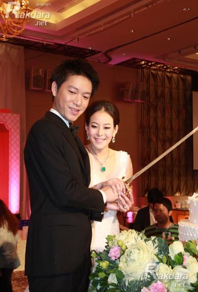 งานแต่งหนิง จิน