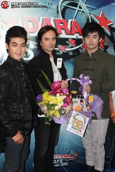 รางวัลสยามดารา 2012