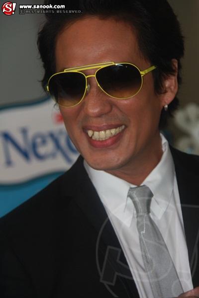 เบิร์ด ธงไชย