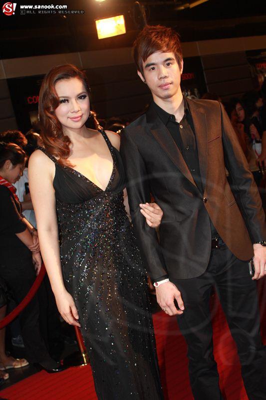 บุ๋ม ติ๊งโน๊ต