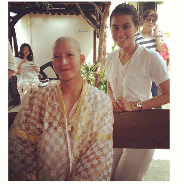 งานบวชโตโน่ 