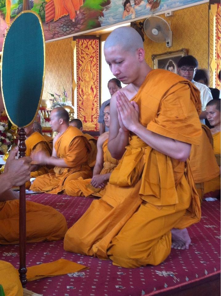 งานบวชโตโน่ 