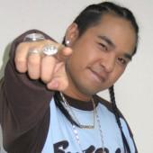 แม็ก ชวนชื่น 