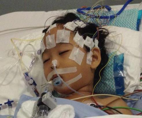 น้องเอย มนัสนันท์ ทองภู่