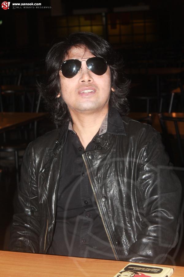 เสก โลโซ ทุบกีตาร์