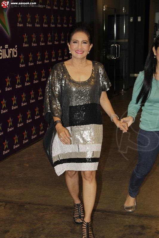 พิมพ์แข แม่ดีเจแมน