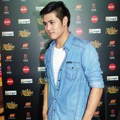 ไวท์ น้อง กระแต อาร์สยาม