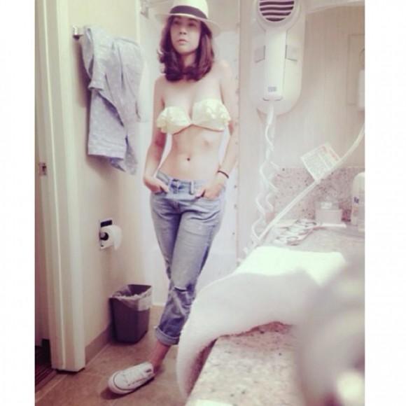 เอมี่ กลิ่นประทุม