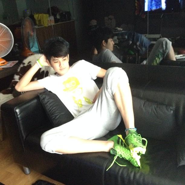 เก้า จิรายุ