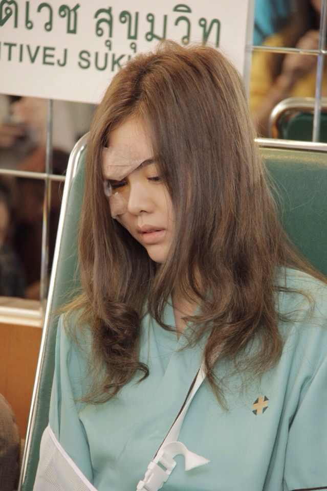 ไอซ์ ปรีชญา รถชน