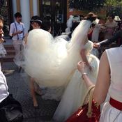 งานแต่งเบนซ์ พริกไทย