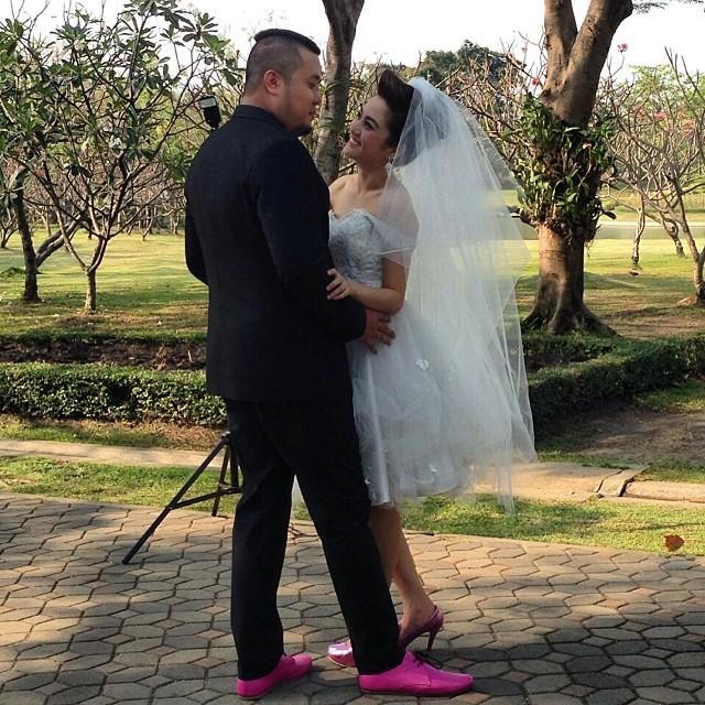 งานแต่งดีเจอาร์ต efm 