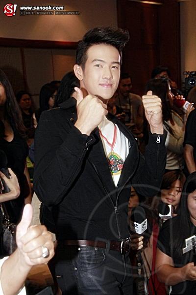 เจมส์ มาร์