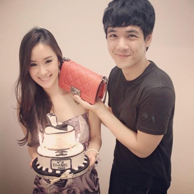 นิกกี้ โม