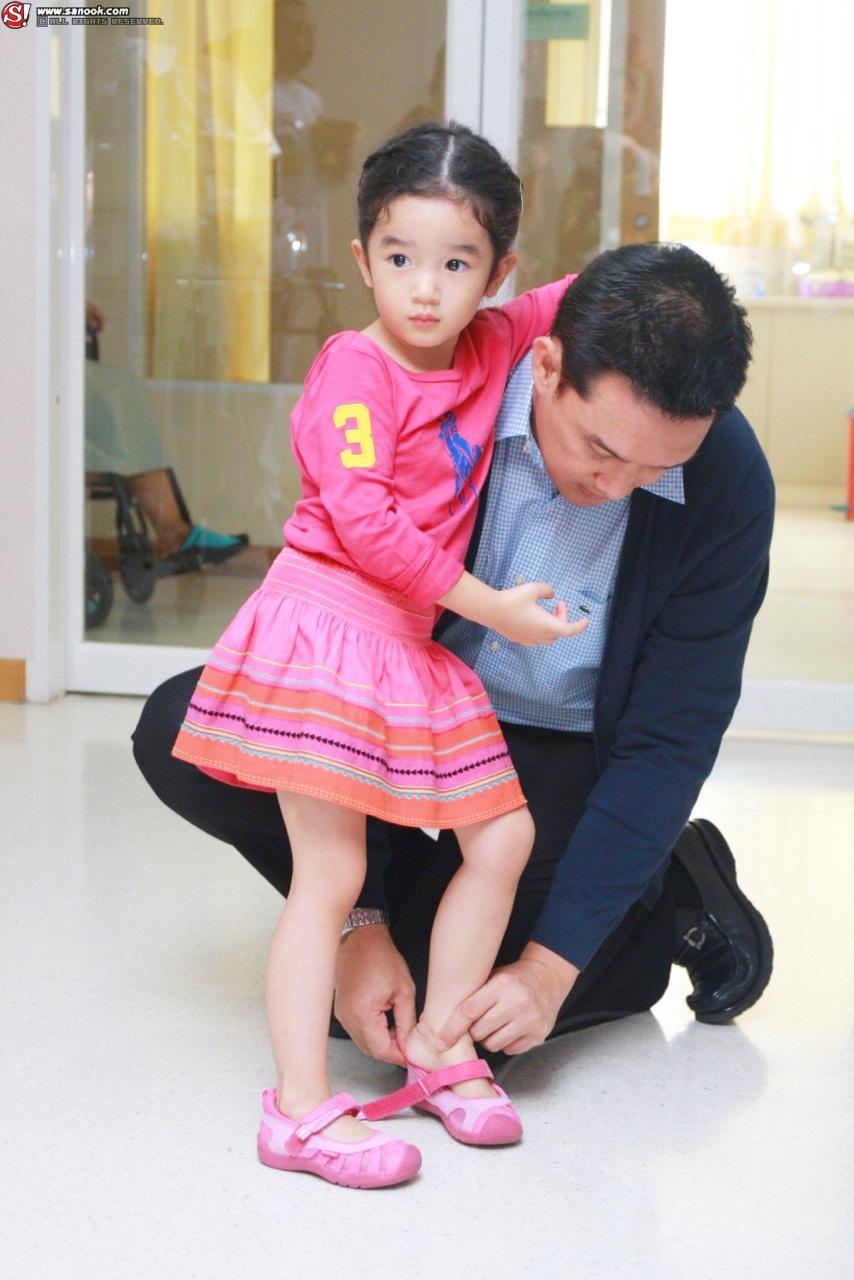 ลูกชายกบ สุวนันท์