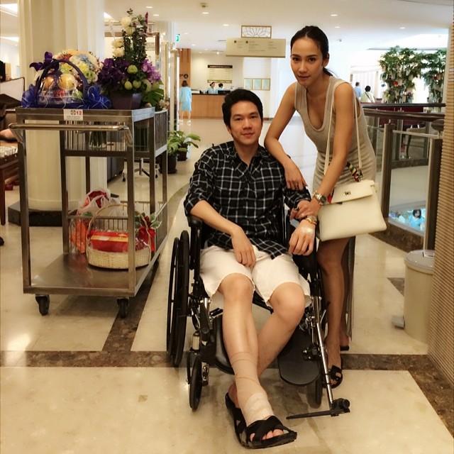 อั้ม พัชราภา แอมป์ แต่งงาน