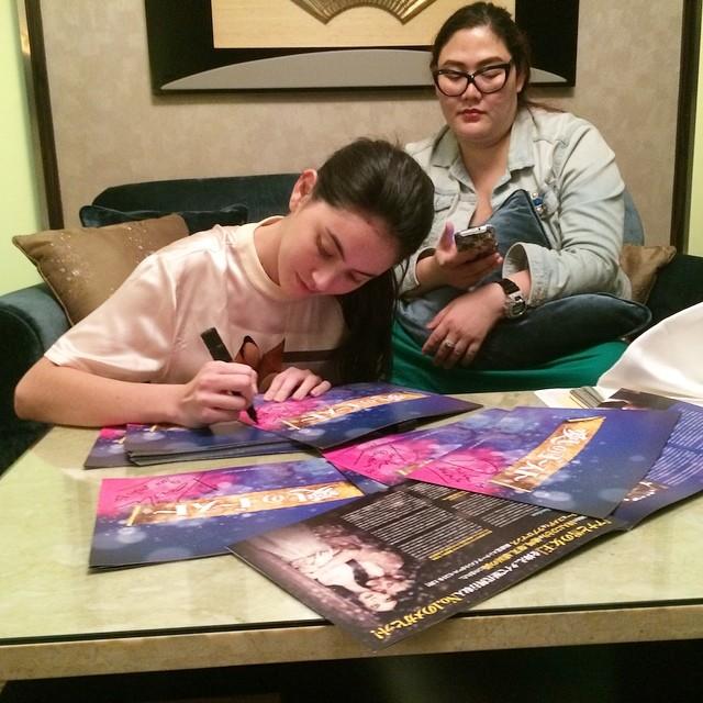 ใหม่ ดาวิกา