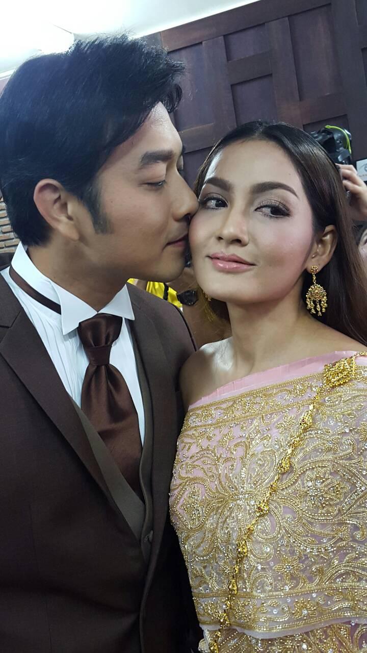 เจมส์ ก้อย แต่งงาน