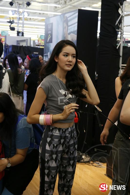 โบว์ เมลดา