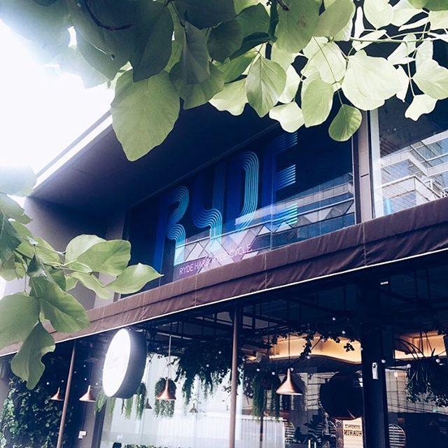 Ryde ของ เอมมี่ มรกต