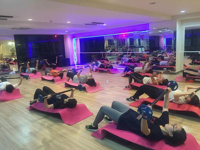 The Women's Club ของ มาร์กี้ ราศรี