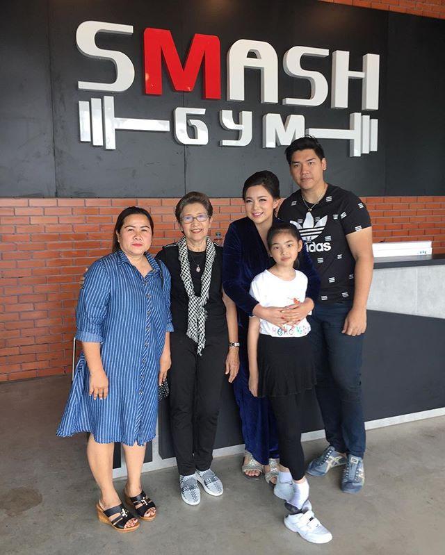 Smash Gym ของ บุ๋ม ปนัดดา