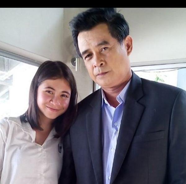 ลูกสาวขจรศักดิ์