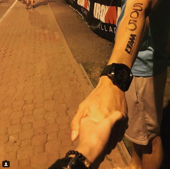 หญิง ตุลย์