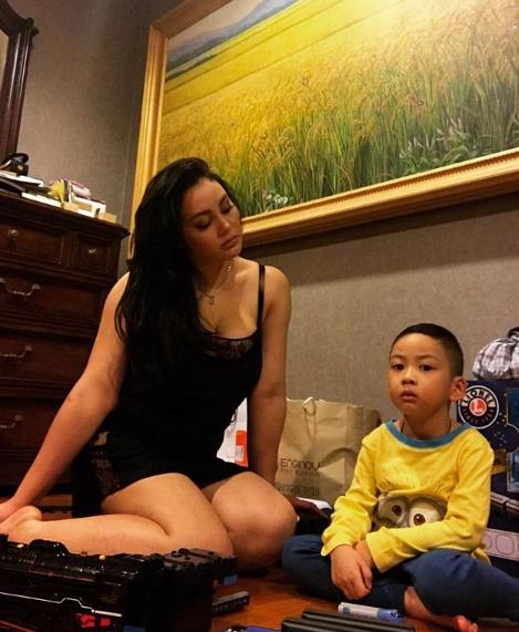 ตั๊ก บงกช