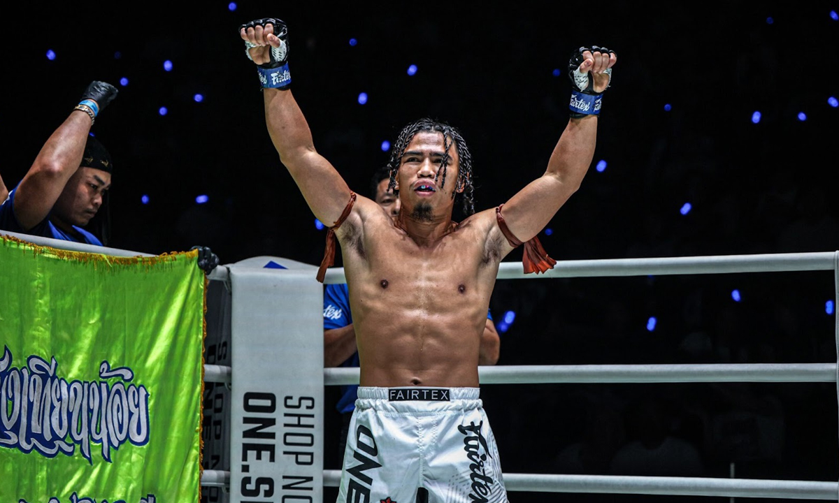 สถิติโหด! “สุริยันต์เล็ก” คว้าโบนัส 10 ครั้ง มากสุดใน ONE ลุมพินี