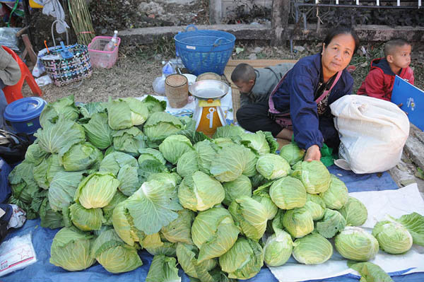 ตลาดสองฝั่งโขง บึงกาฬ