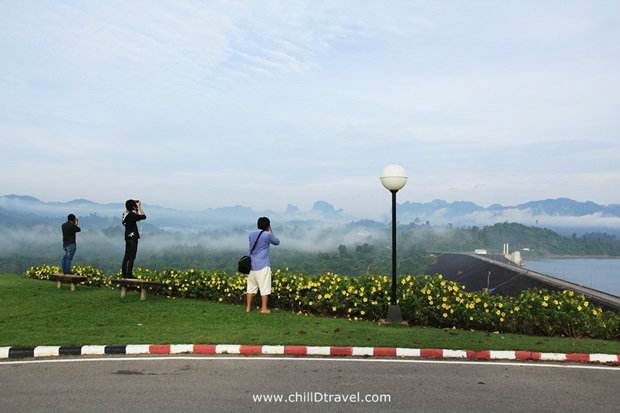 ที่เที่ยวหน้าฝนสถานที่ 3  อุทยานแห่งชาติเขาสก