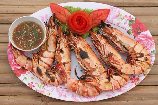 ชมวิวริมเล กุ้งปู จุใจ