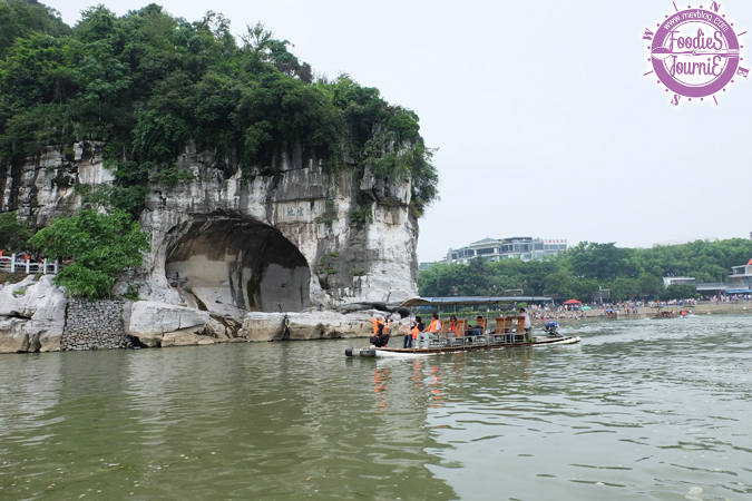 เขางวงช้าง (Elephant Trunk Hill) 