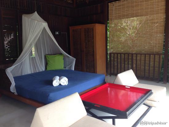 the private pool seating area