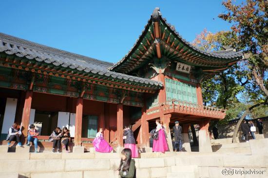 บริเวณพระราชวัง