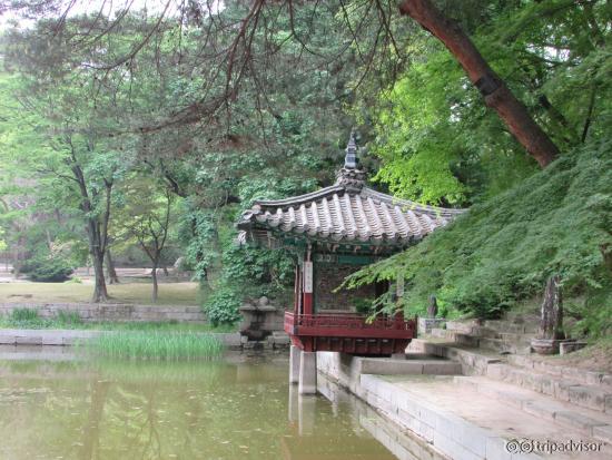 สวนฮูวอน (Huwon)