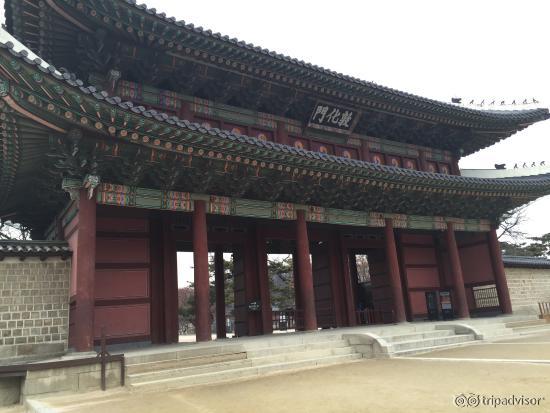 又一个帝王寝宫