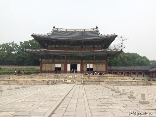 Changdeokgung Palace