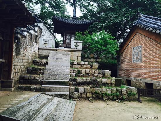 Changdeokgung Palace