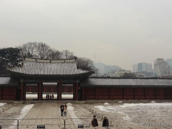 Changdeokgung
