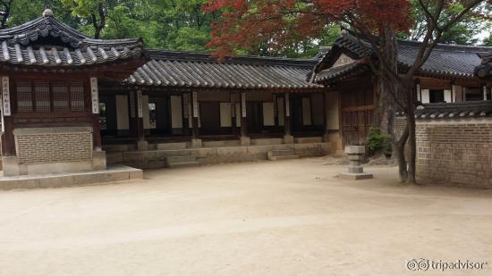 the home for the Crown Prince to Stay