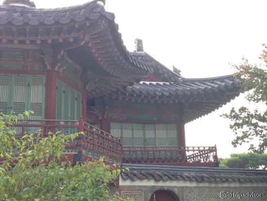 Changdeokgung Palace