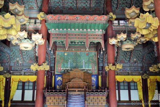 Changdeokgung Palace