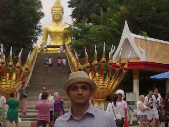 Statue