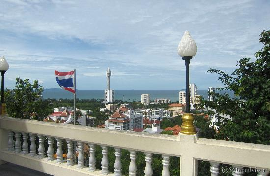 高台にあるので、海景色が綺麗に見える
