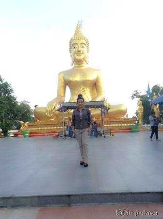 ไหว้พระขอพร